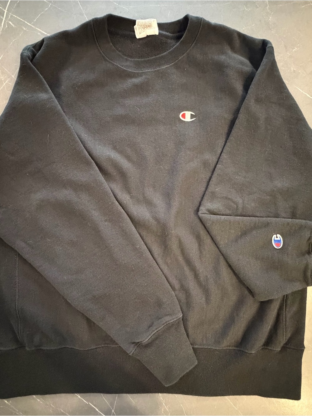 Champion Sweatshirt - Picture 3 of 6